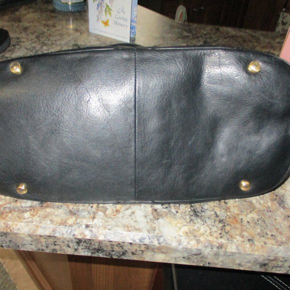 B Makowsky Black Leather Hobo - Picture 8 of 11